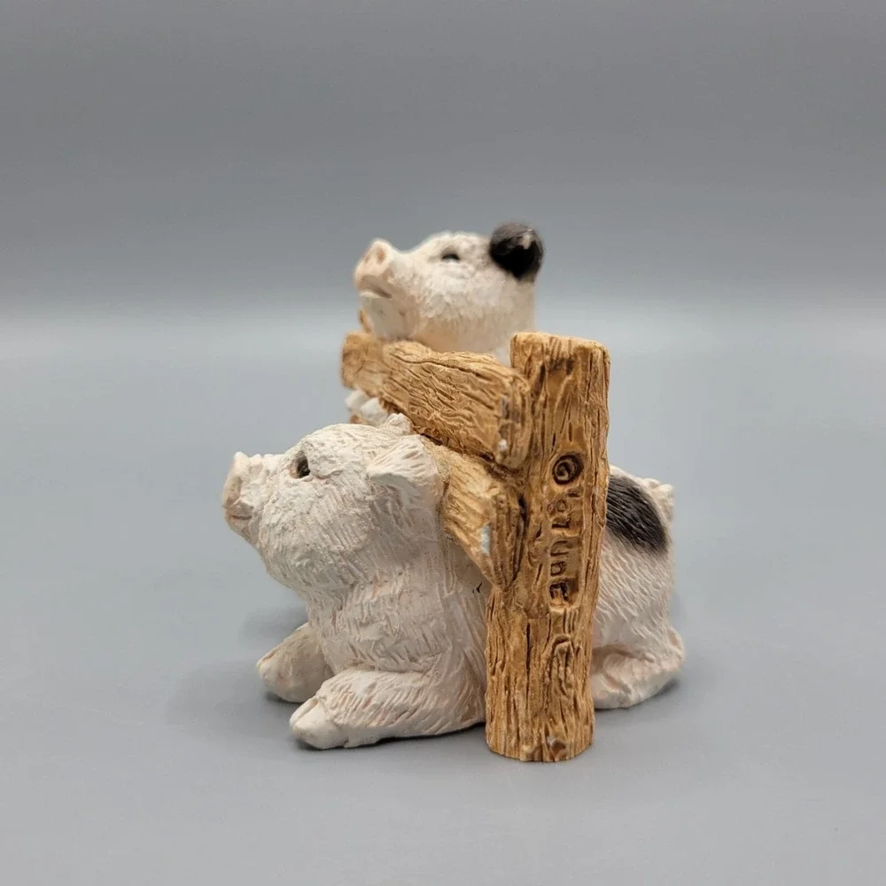 Three Little Pigs In Fence Figurine Farm House Shelf Decor Resin